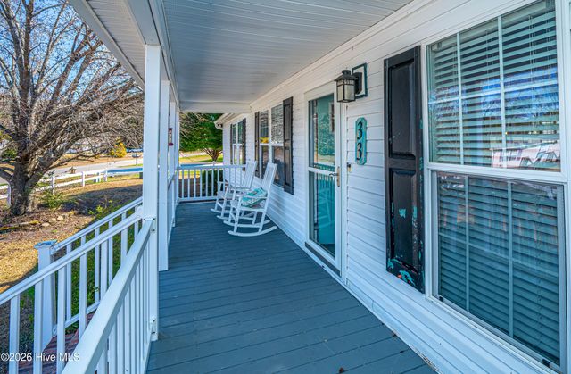 33 Sellers Cove Way NE, Winnabow, NC 28479