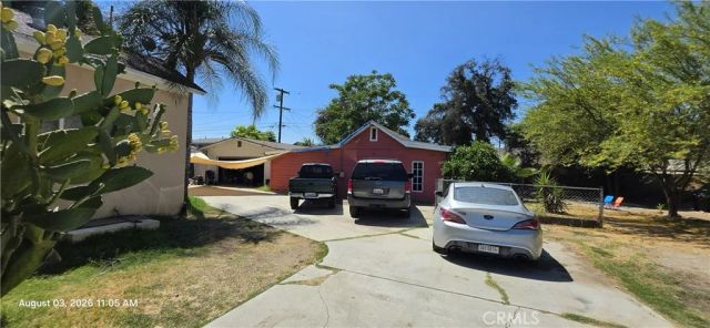 802 W 7th Street, Pomona, CA 91766