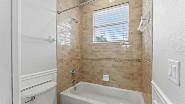 521 CHELSEA AVENUE, Davenport, FL 33837