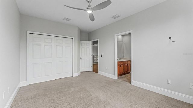 521 CHELSEA AVENUE, Davenport, FL 33837