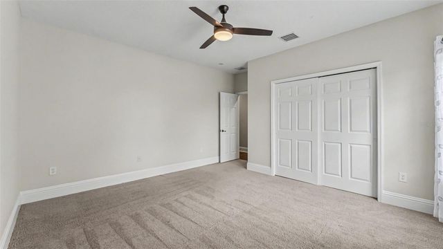 521 CHELSEA AVENUE, Davenport, FL 33837
