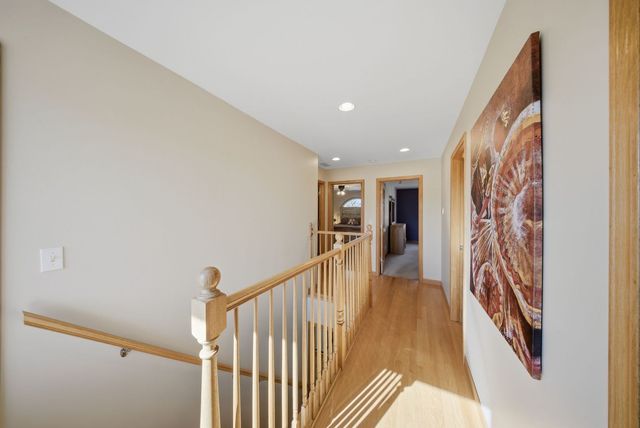 5325 N Meade Avenue, Chicago, IL 60630