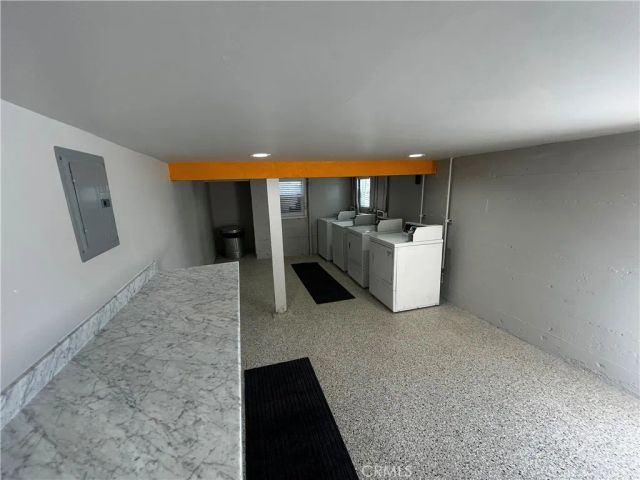 2722 E WALL Street C-D, Signal Hill, CA 90755