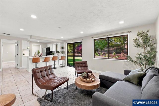 643 NW Survista Av, Corvallis, OR 97330