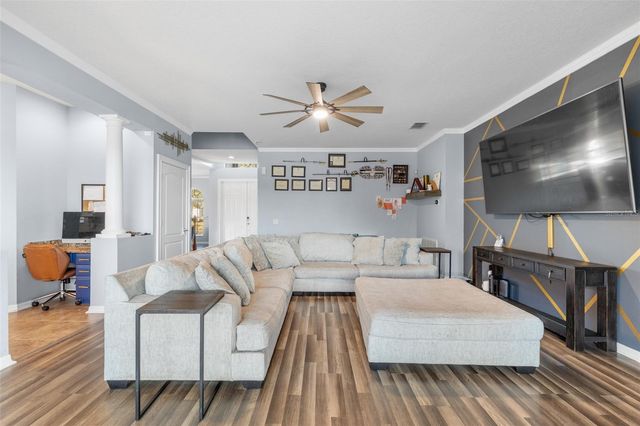 10744 BREAKING ROCKS DRIVE, Tampa, FL 33647