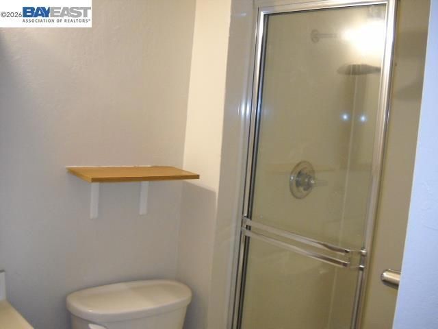 27666 Del Norte Ct, Hayward, CA 94545
