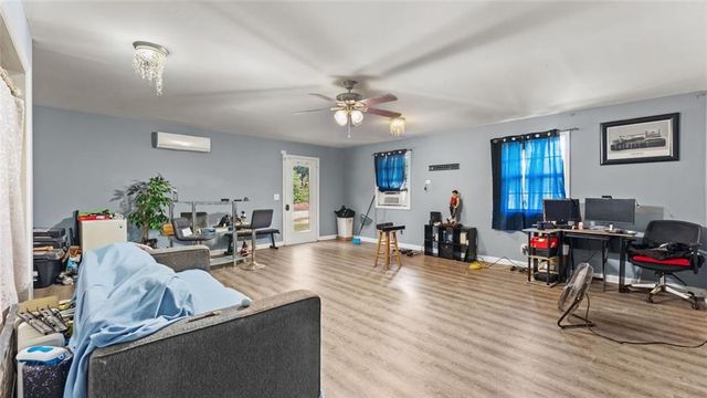 3681 Clubhouse Lane SE, Conyers, GA 30094