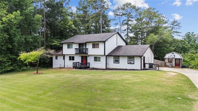 3681 Clubhouse Lane SE, Conyers, GA 30094
