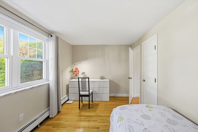 119 Emerson Gardens Rd 119, Lexington, MA 02420