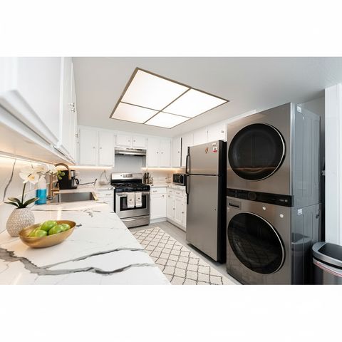 1730 W 145th 9I, Gardena, CA 90247