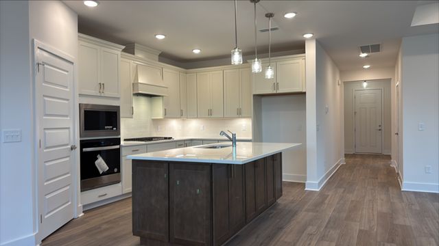 810 Everglade Drive, Lebanon, TN 37090