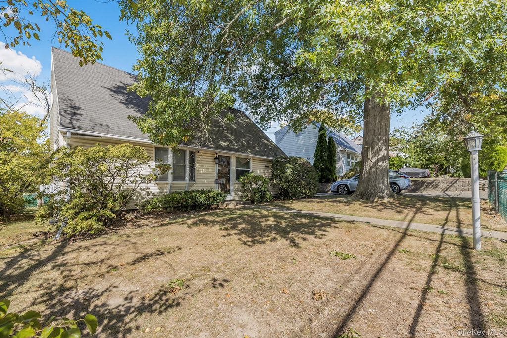 117 Mountaindale Road, Yonkers, NY 10710 — exterior