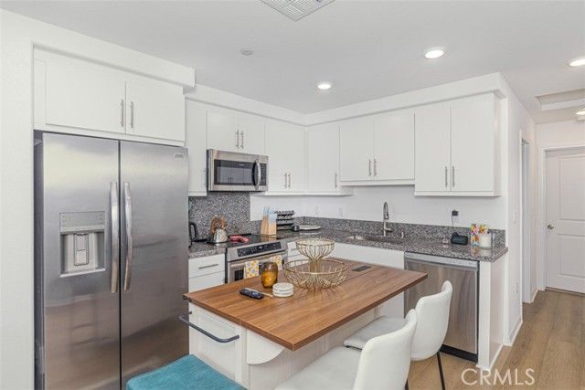 7395 Olive Grove St, Riverside, CA 92507