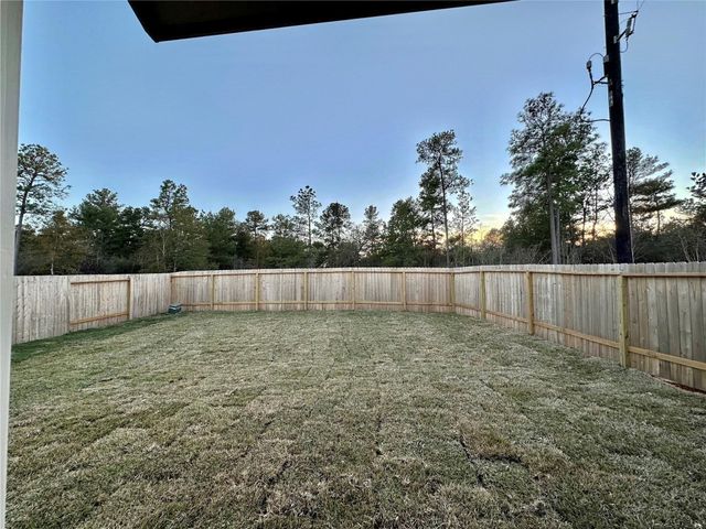 270 Cumberland Forest Drive, Magnolia, TX 77354