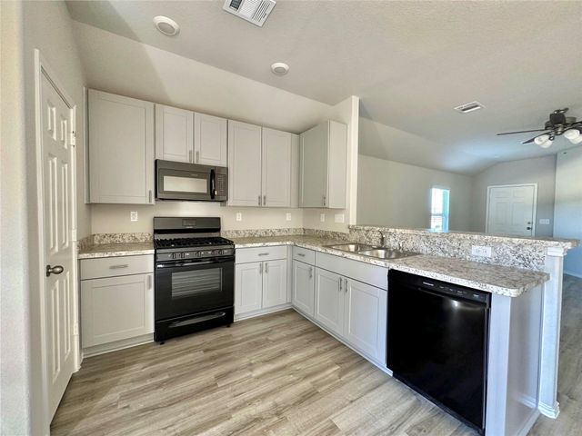 270 Cumberland Forest Drive, Magnolia, TX 77354