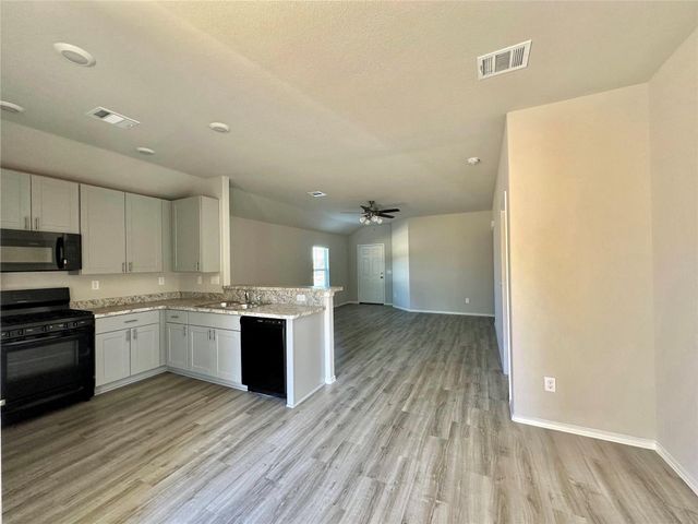 270 Cumberland Forest Drive, Magnolia, TX 77354