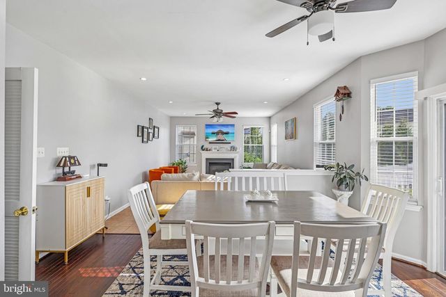 27 QUEENSBORO TER, Hightstown, NJ 08520