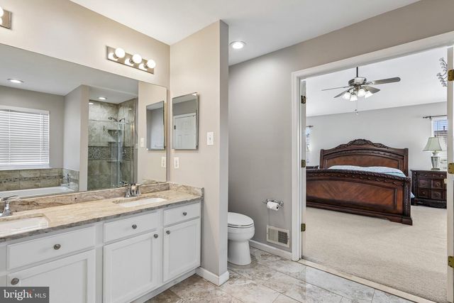 27 QUEENSBORO TER, Hightstown, NJ 08520