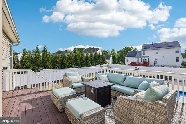 27 QUEENSBORO TER, Hightstown, NJ 08520