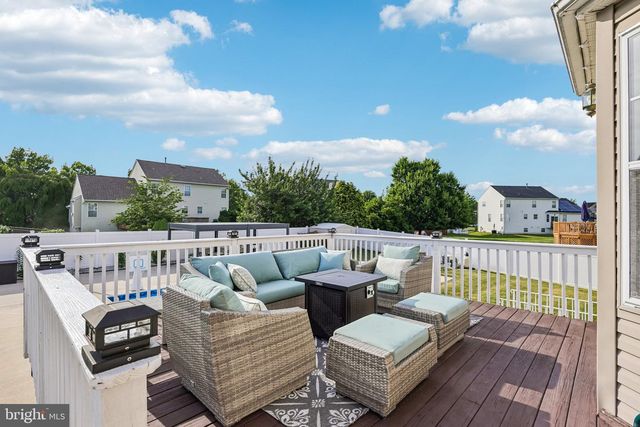 27 QUEENSBORO TER, Hightstown, NJ 08520