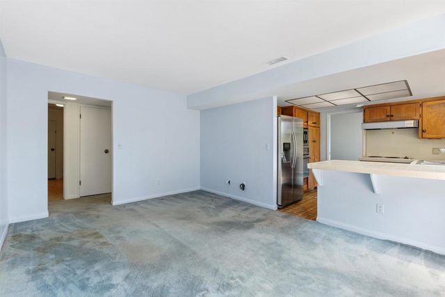 16902 Via De Santa Fe 7, Rancho Santa Fe, CA 92067