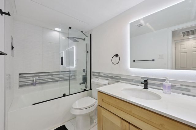 9520 Royal Lane 110, Dallas, TX 75243