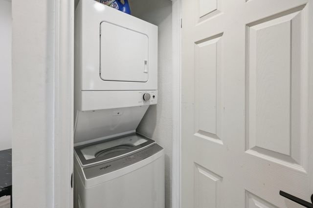 9520 Royal Lane 110, Dallas, TX 75243