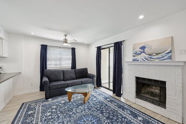 9520 Royal Lane 110, Dallas, TX 75243