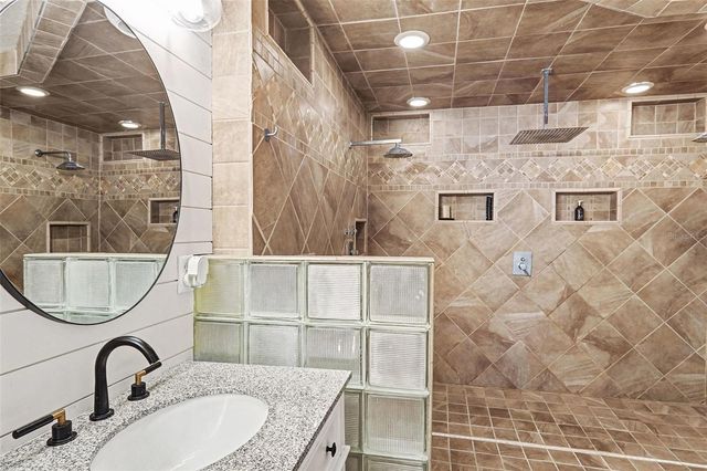 1777 VAN ALLEN CIRCLE, Deltona, FL 32738