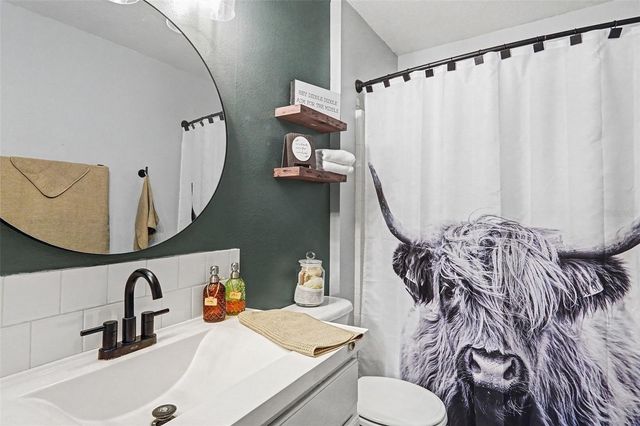 1777 VAN ALLEN CIRCLE, Deltona, FL 32738