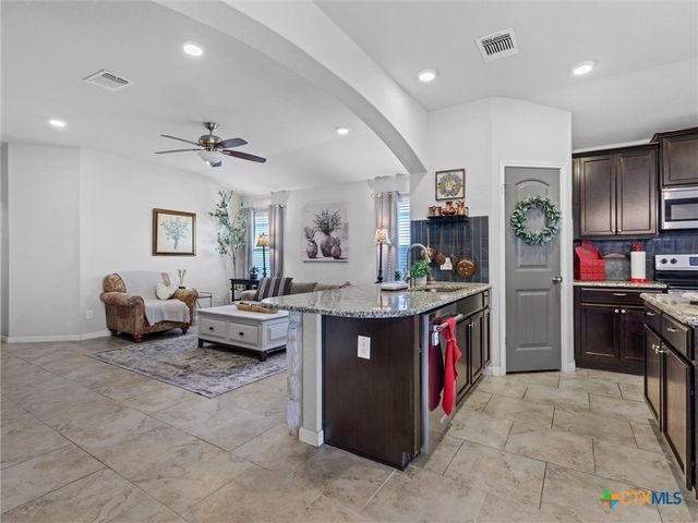938 Pumpkin Ridge, New Braunfels, TX 78130