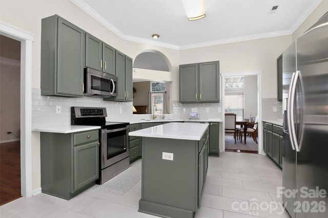 14642 Hawick Manor Lane, Pineville, NC 28134