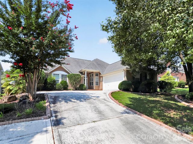 14642 Hawick Manor Lane, Pineville, NC 28134