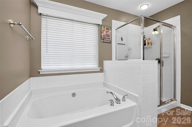 14642 Hawick Manor Lane, Pineville, NC 28134