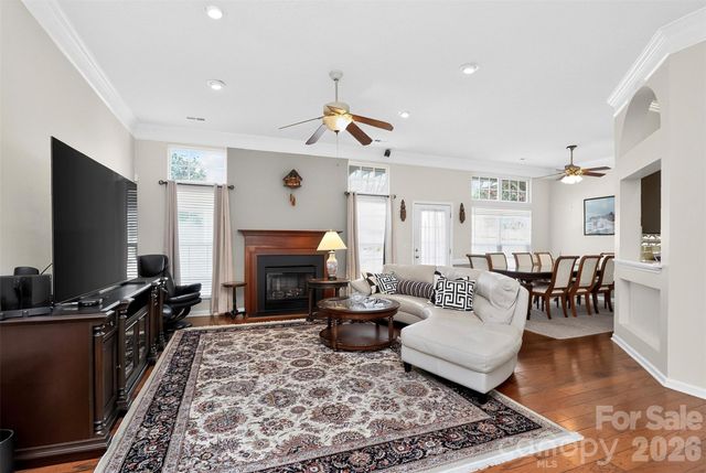14642 Hawick Manor Lane, Pineville, NC 28134