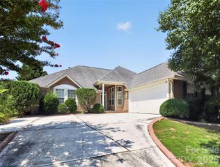 14642 Hawick Manor Lane, Pineville, NC 28134