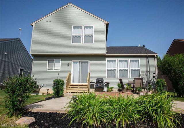 8820 Belton Drive, North Ridgeville, OH 44039