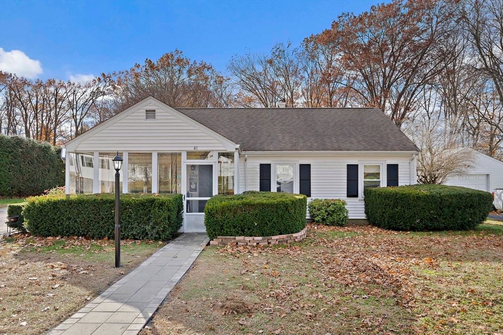 48 Oakdale Road, Canton, MA 02021