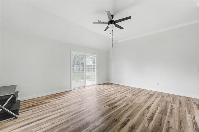 809 Emerald Street, Lowell, AR 72745
