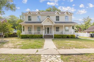 104 N Green Street, Selma, NC 27576