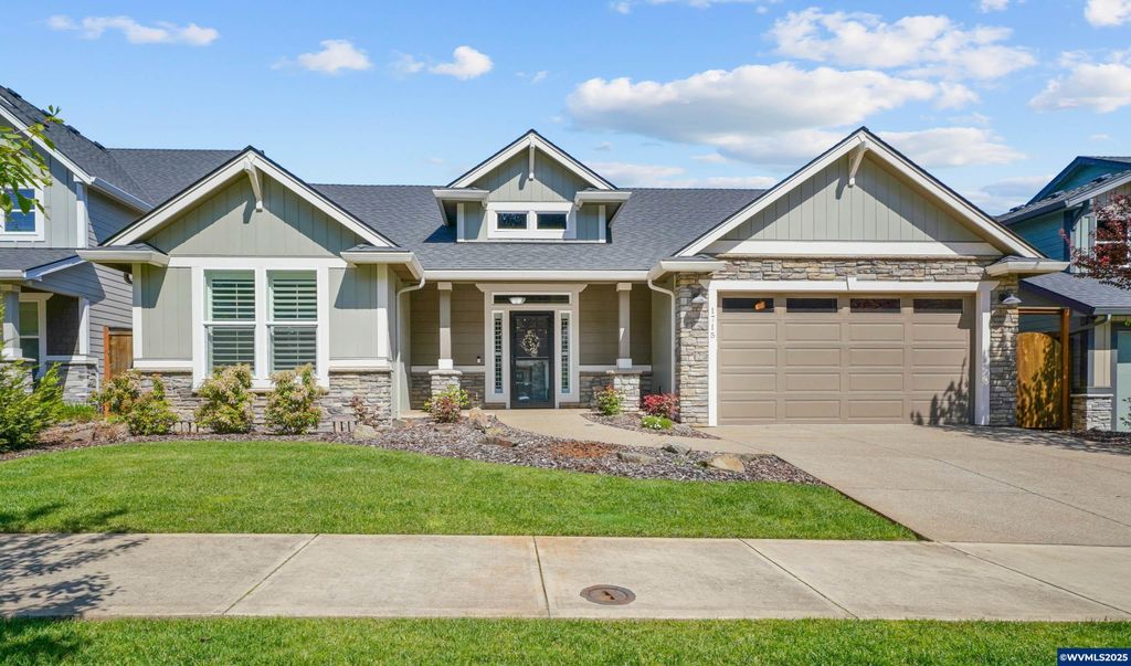 1715 York Butte Av SE, Salem, OR 97306