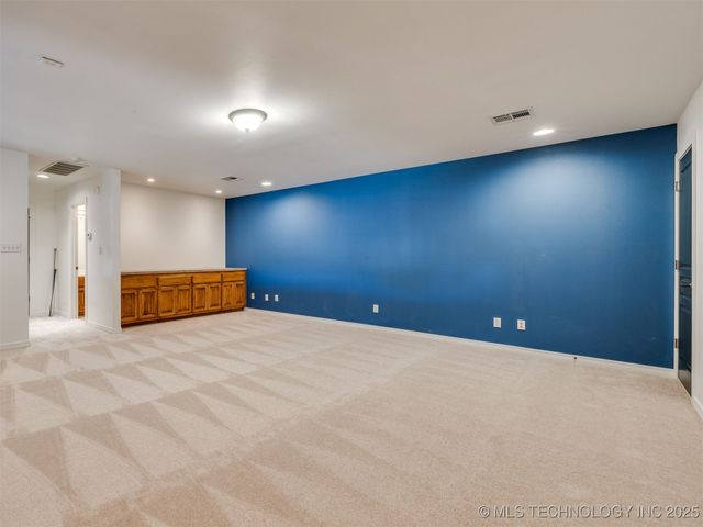 14806 S 52nd East Avenue, Bixby, OK 74008