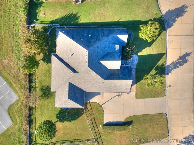 14806 S 52nd East Avenue, Bixby, OK 74008