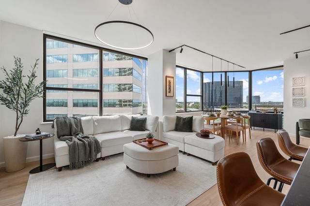 14 Greenway Plaza 9R, Houston, TX 77046