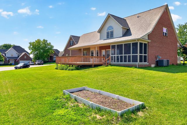 936 Hunter Trail, Mt Sterling, KY 40353
