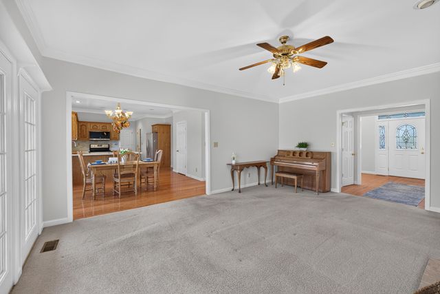 936 Hunter Trail, Mt Sterling, KY 40353