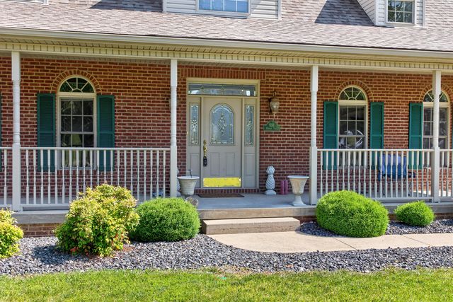 936 Hunter Trail, Mt Sterling, KY 40353