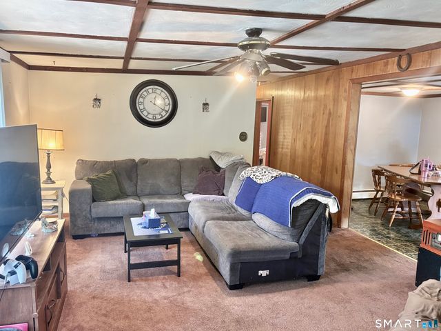 21 Friendship Street, Norwich, CT 06360
