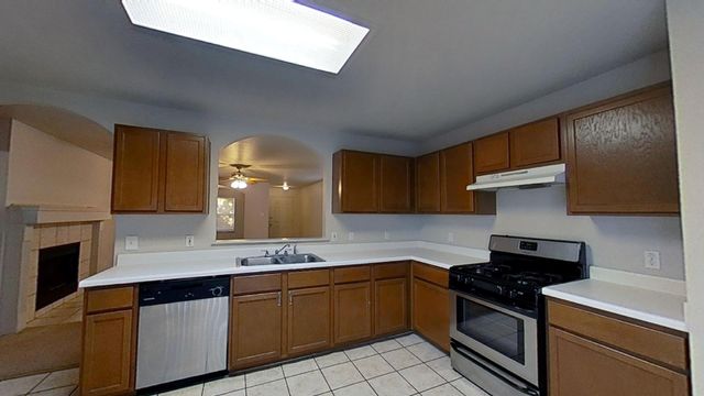 1200 HUGHMONT DR, Pflugerville, TX 78660