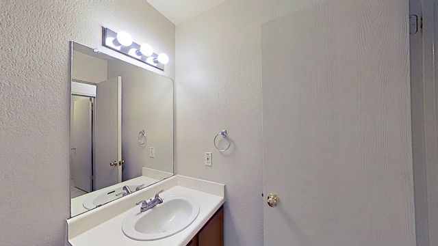 1200 HUGHMONT DR, Pflugerville, TX 78660